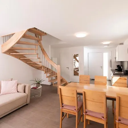 Stoecklin Naehe Europapark Rust Nyaraló